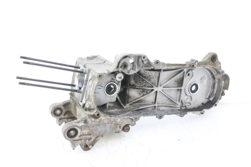 photo de DOLNA OBUDOWA SILNIKA JM MOTORS F45i 4T 50 (2020 - 2023) - Stan powierzchni