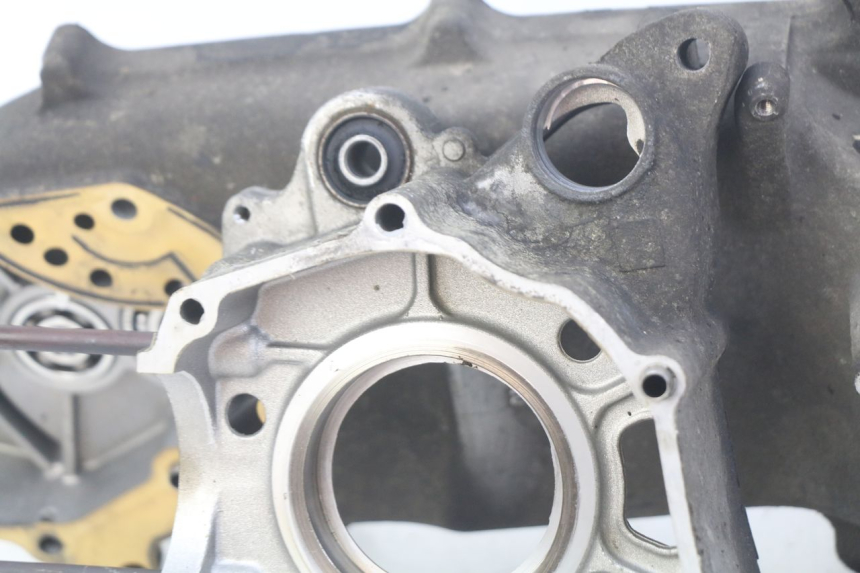 photo de Karter dolny silnika HONDA FES PANTHEON 125 (2003 - 2007) - Oznaczenia i referencje