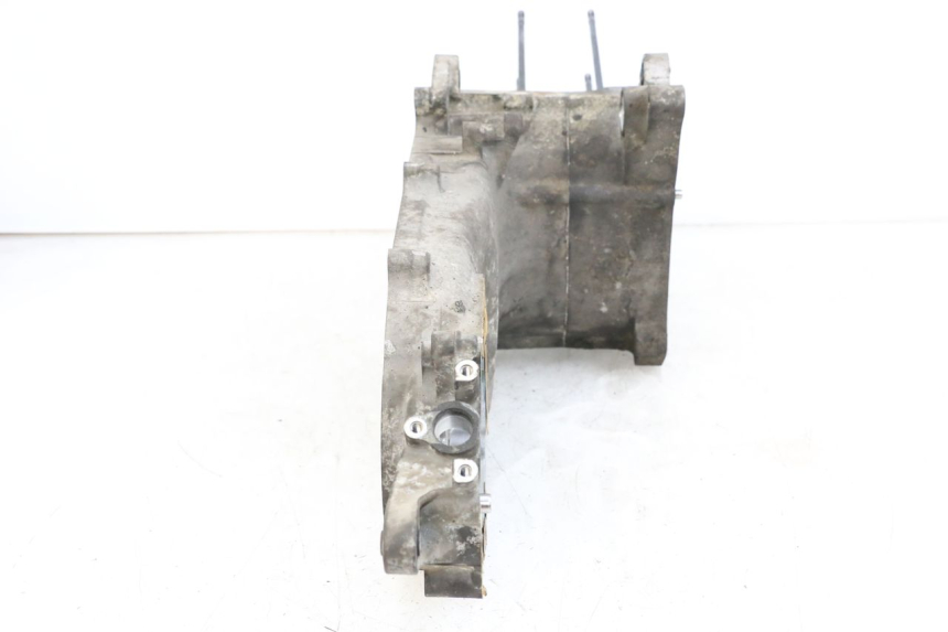 photo de Karter dolny silnika HONDA FES S-WING SWING ABS 125 (2007 - 2015) - Zbliżenie techniczne