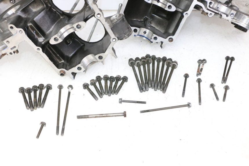 photo de Karter dolny silnika YAMAHA FJ 36Y 1100 (1984 - 1985) - Widok produktu