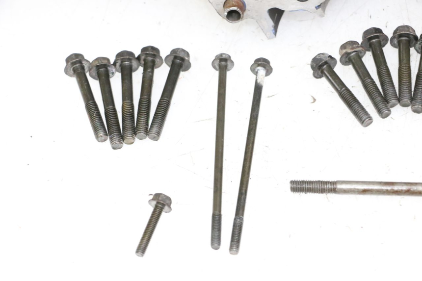 photo de Karter dolny silnika YAMAHA FJ 36Y 1100 (1984 - 1985) - Widok z bliska