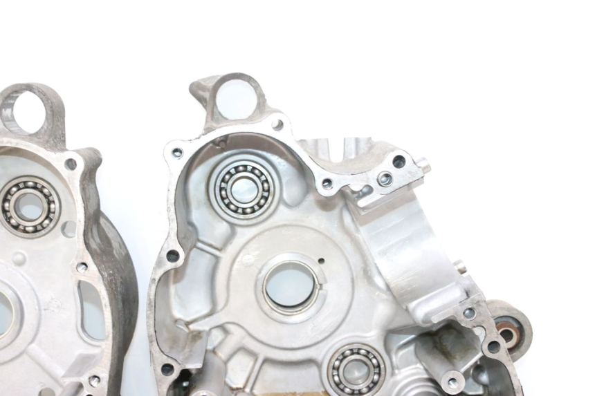 photo de Karter dolny silnika HONDA FJS SILVER WING SILVERWING 400 (2005 - 2008) - Alternatywny kąt