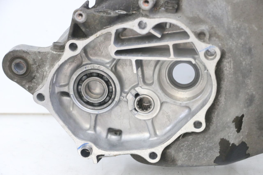 photo de Karter dolny silnika HONDA FORZA ABS 300 (2013 - 2017) - Widok z bliska