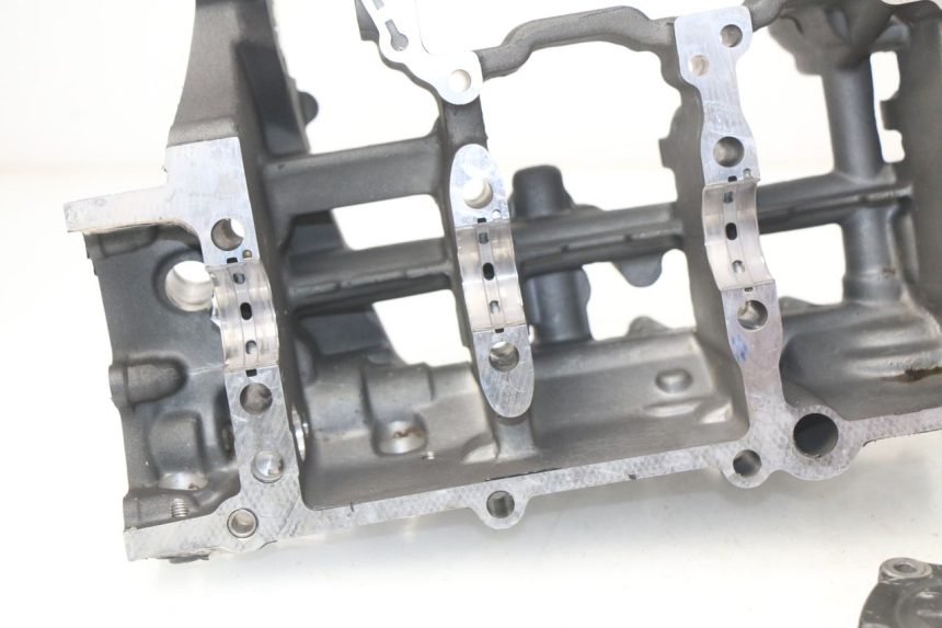 photo de Karter dolny silnika YAMAHA FZ8 800 (2010 - 2016) - Alternatywny kąt