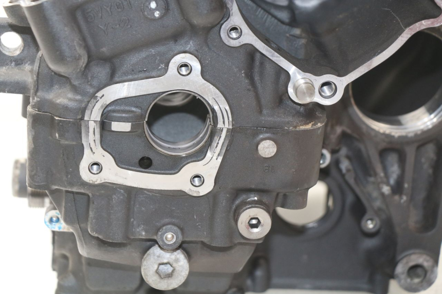 photo de Karter dolny silnika YAMAHA FZ8 800 (2010 - 2016) - Punkty mocowania