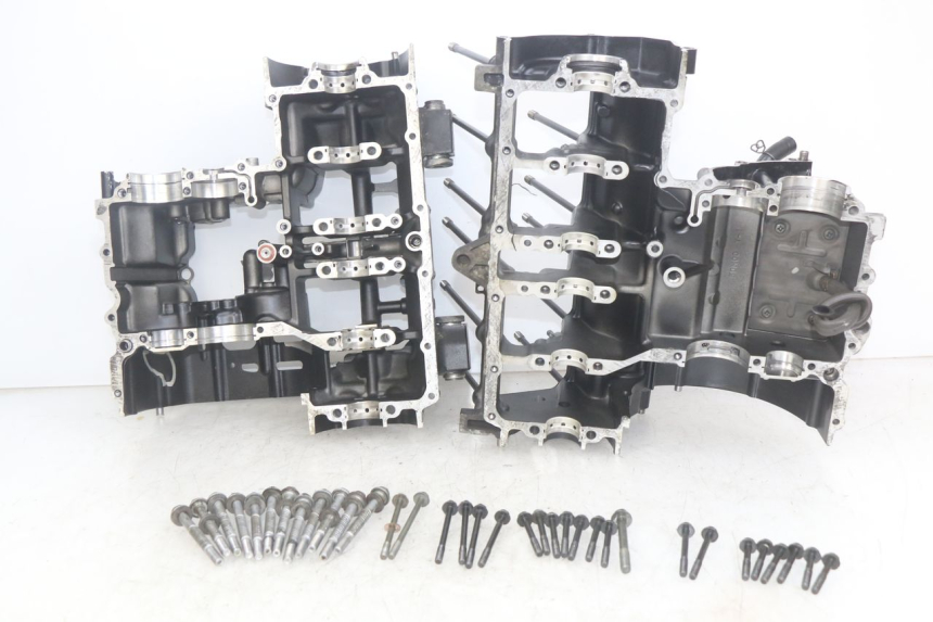 photo de Karter dolny silnika YAMAHA FZS FAZER 600 (1998 - 2001) - Szczegół części