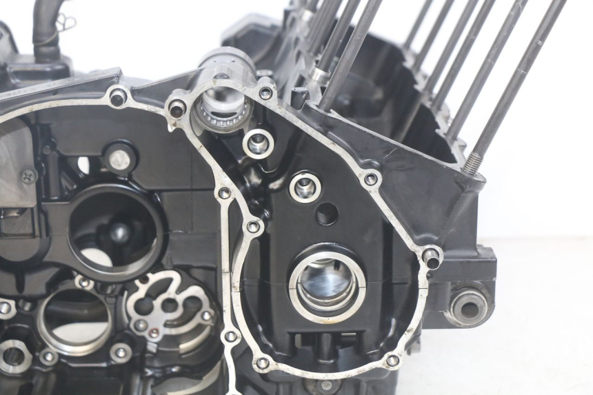 photo de Karter dolny silnika YAMAHA FZS FAZER 600 (1998 - 2001) - Zbliżenie techniczne