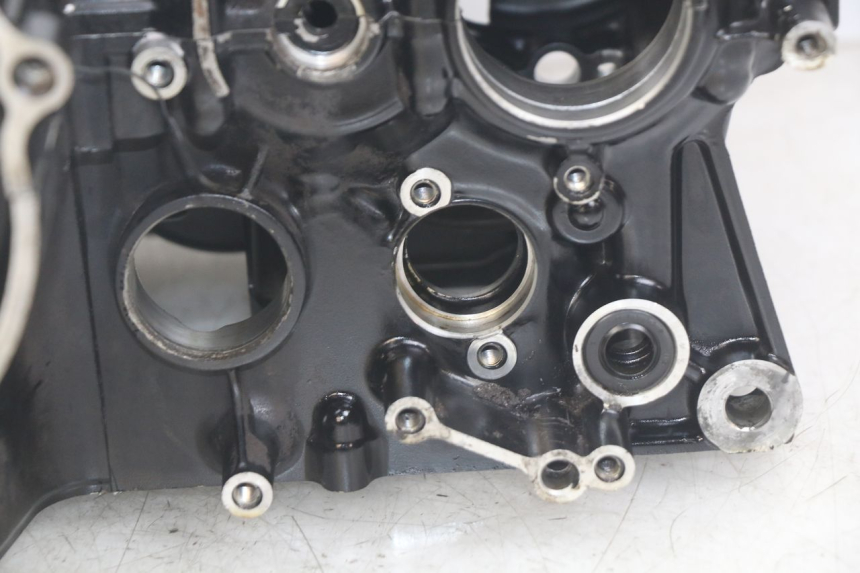 photo de Karter dolny silnika YAMAHA FZS FAZER 600 (1998 - 2001) - Oznaczenia i referencje