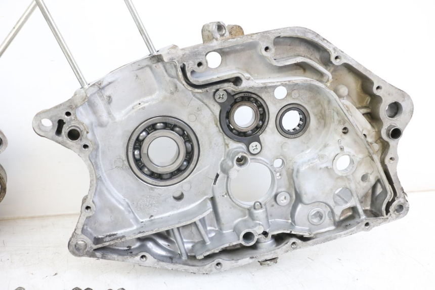 photo de Karter dolny silnika HYOSUNG GF 125 (2001 - 2005) - Kontrola wizualna