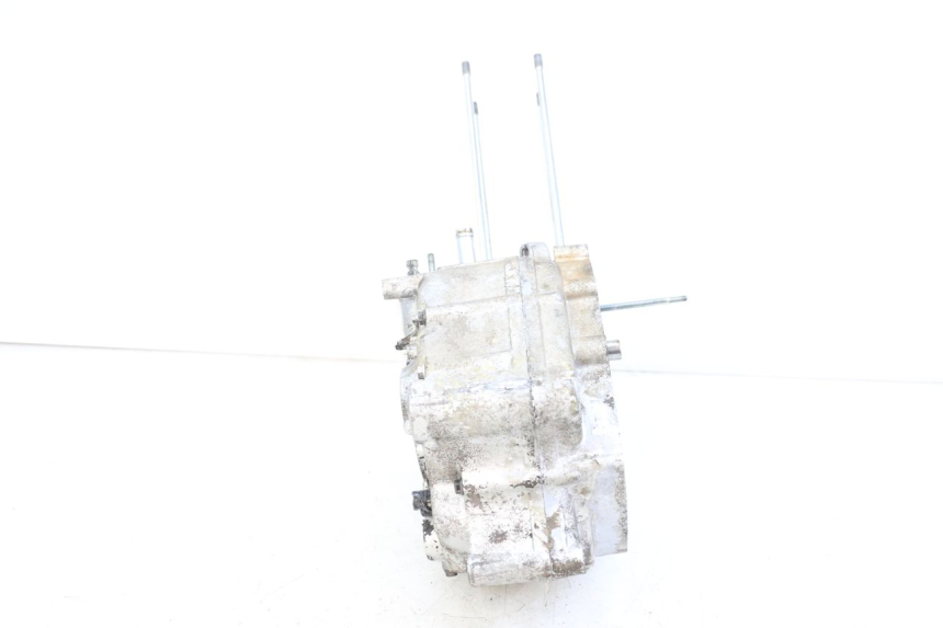 photo de Karter dolny silnika HYOSUNG GF 125 (2001 - 2005) - Inny kąt widzenia