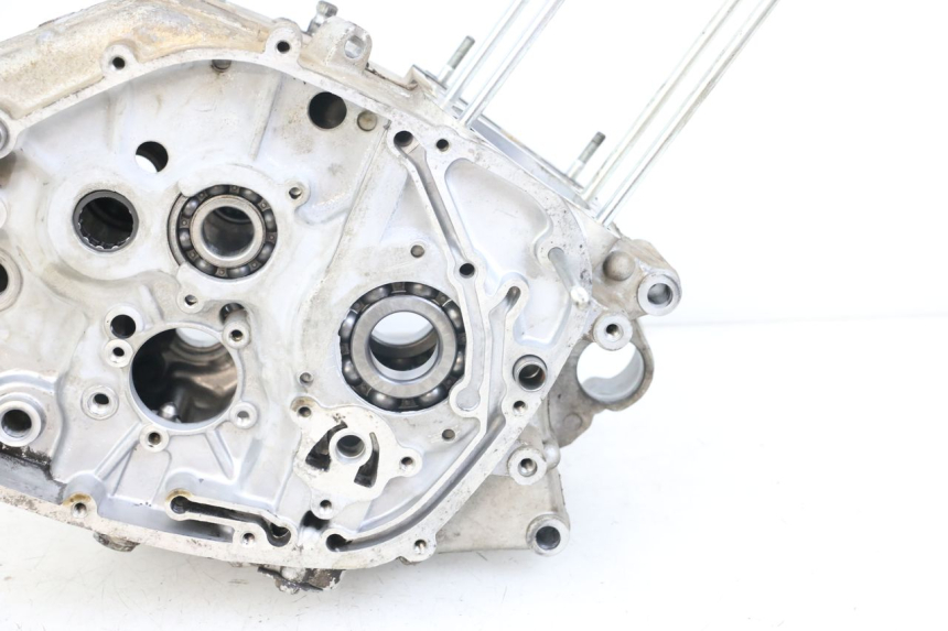 photo de Karter dolny silnika HYOSUNG GF 125 (2001 - 2005) - Zbliżenie techniczne