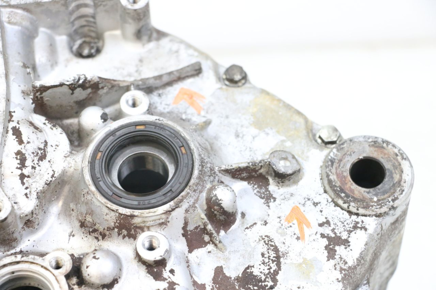 photo de Karter dolny silnika HYOSUNG GF 125 (2001 - 2005) - Część sprawdzona