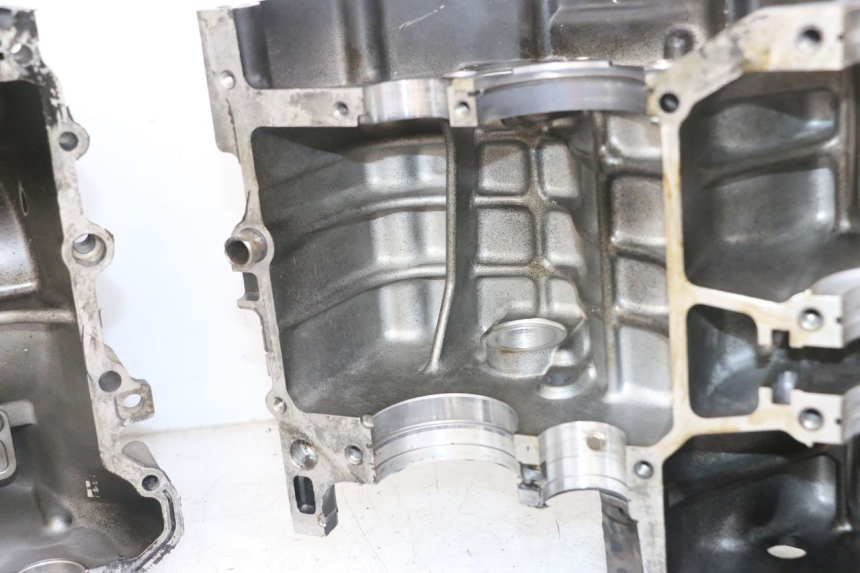 photo de Karter dolny silnika SUZUKI GS GSE 500 (2001 - 2003) - Zoom jakości