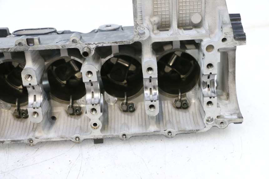 photo de Karter dolny silnika SUZUKI GSR 600 (2005 - 2012) - Część sprawdzona