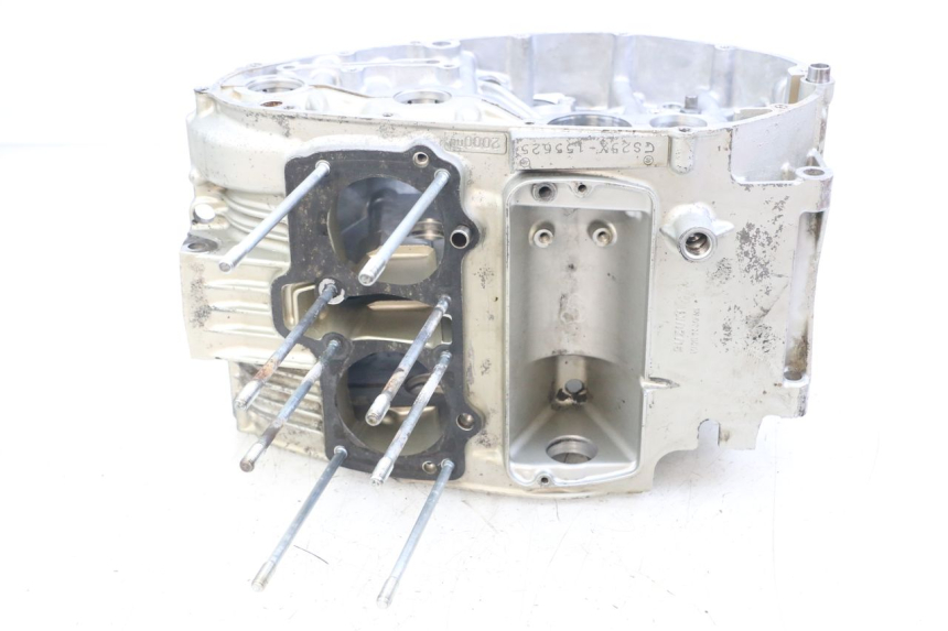 photo de Karter dolny silnika SUZUKI GSX E 250 (1982 - 1983) - Zoom stanu zużycia