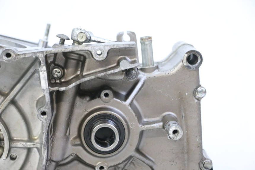 photo de Karter dolny silnika HYOSUNG GTR 125 (2006 - 2008) - Część sprawdzona