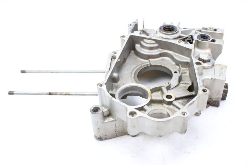 photo de Karter dolny silnika SYM HUSKY 125 (1999 - 2005) - Punkty mocowania