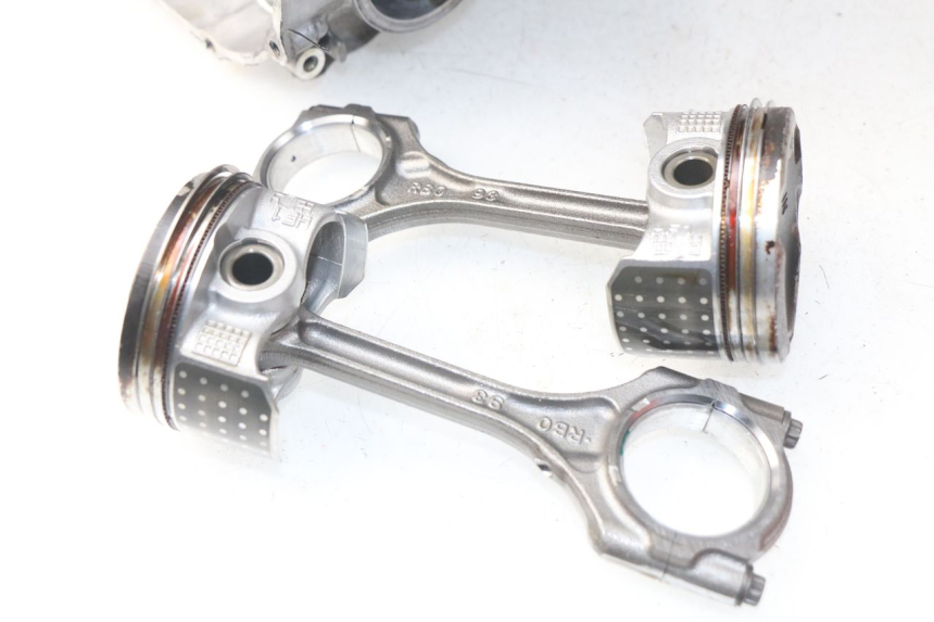 photo de Karter dolny silnika HONDA INTEGRA NC D 750 (2016 - 2018) - Zbliżenie techniczne