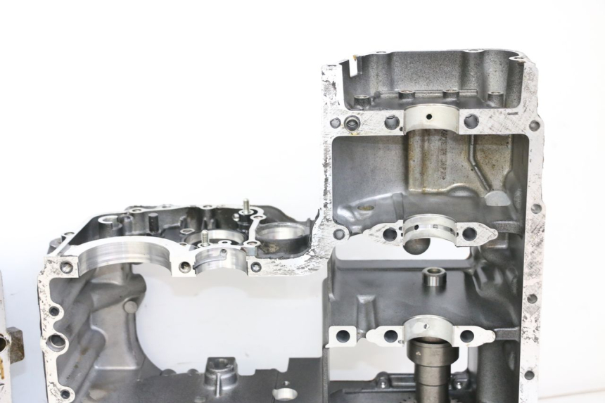 photo de Karter dolny silnika KAWASAKI GTR 1000 (1994 - 2004) - Szczegóły charakterystyczne