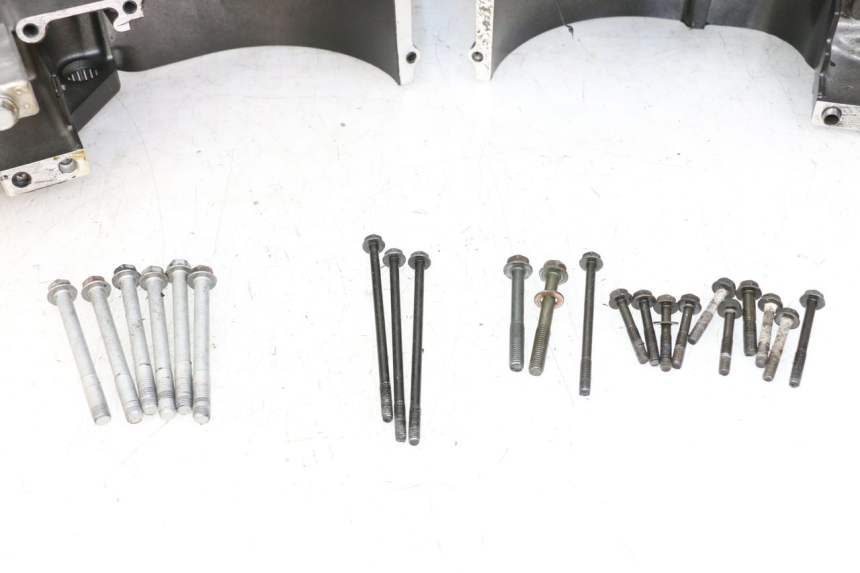 photo de Karter dolny silnika KAWASAKI GTR 1000 (1994 - 2004) - Kontrola wizualna