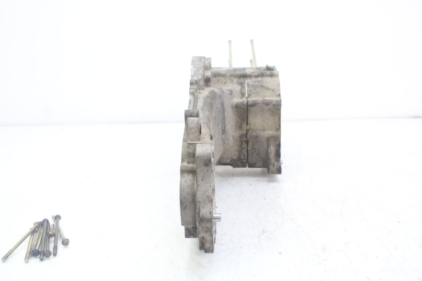 photo de Karter dolny silnika PEUGEOT KISBEE 4T 50 (2010 - 2017) - Punkty mocowania