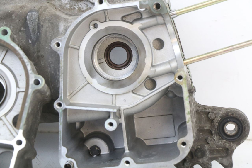 photo de Karter dolny silnika PEUGEOT KISBEE 4T 50 (2018 - 2022) - Widok ogólny