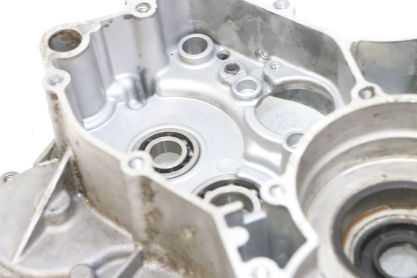 photo de Karter dolny silnika KAWASAKI KX 85 (2014 - 2021) - Zbliżenie komponentów