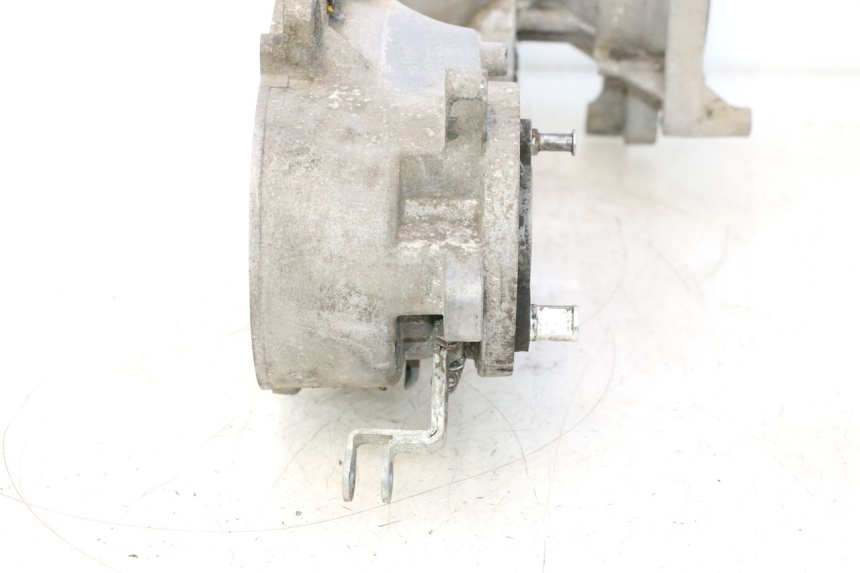 photo de Karter dolny silnika PEUGEOT LUDIX 50 (2005 - 2007) - Szczegóły charakterystyczne