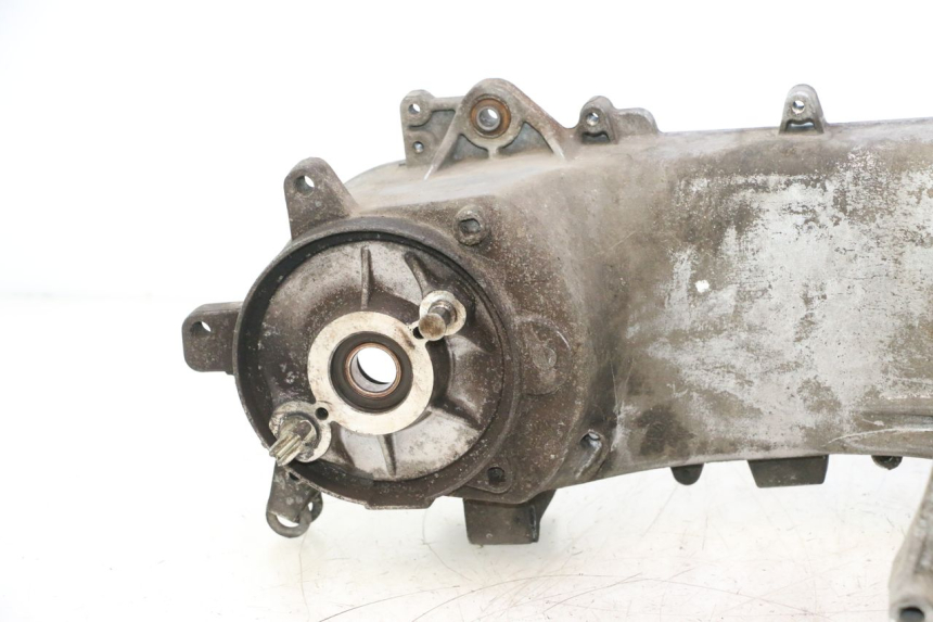 photo de DOLNA OBUDOWA SILNIKA PEUGEOT LUDIX ONE 14P 50 (2004 - 2013) - Oznaczenia i referencje