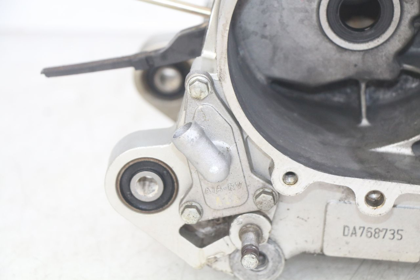 photo de Karter dolny silnika SYM MIO 50 (2011 - 2017) - Punkty mocowania