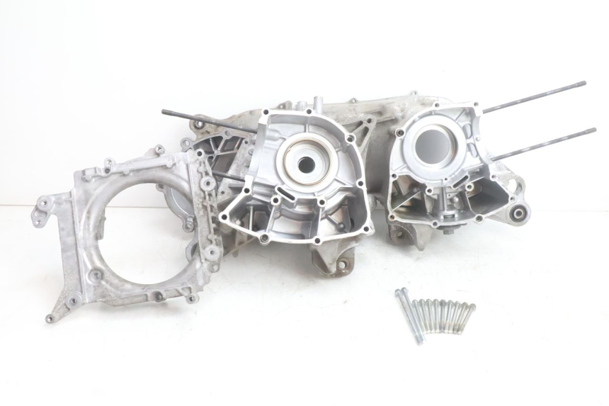 photo de DOLNA OBUDOWA SILNIKA YAMAHA N-MAX NMAX 125 (2021 - 2024) - Widok produktu