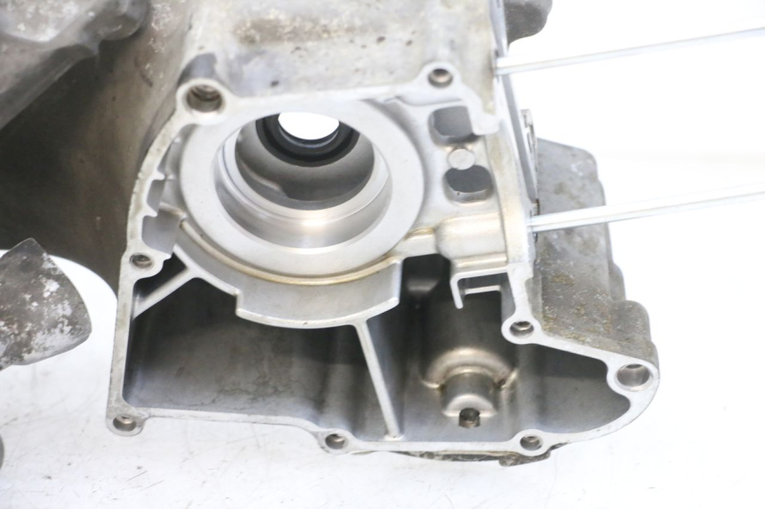 photo de Karter dolny silnika YAMAHA NEOS NEO'S 4T 50 (2008 - 2016) - Alternatywny kąt