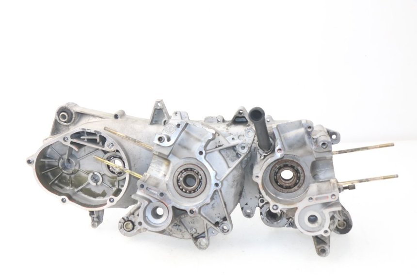 photo de Karter dolny silnika PIAGGIO NEW TYPHOON 50 (2010 - 2017) - Alternatywny kąt