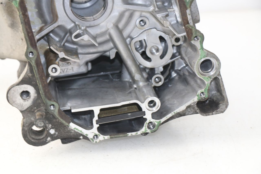 photo de Karter dolny silnika HONDA NSS EX FORZA 250 (2005 - 2013) - Szczegóły charakterystyczne