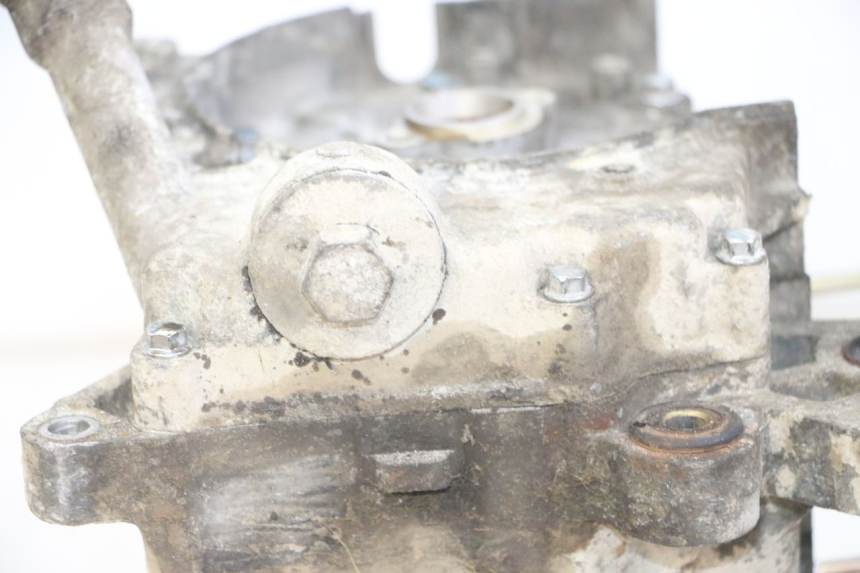 photo de Karter dolny silnika SYM ORBIT 2 4T 50 (2008 - 2017) - Struktura - zbliżenie