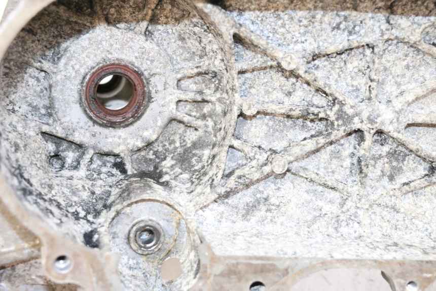 photo de Karter dolny silnika SYM ORBIT 2 50 (2008 - 2014) - Zbliżenie techniczne