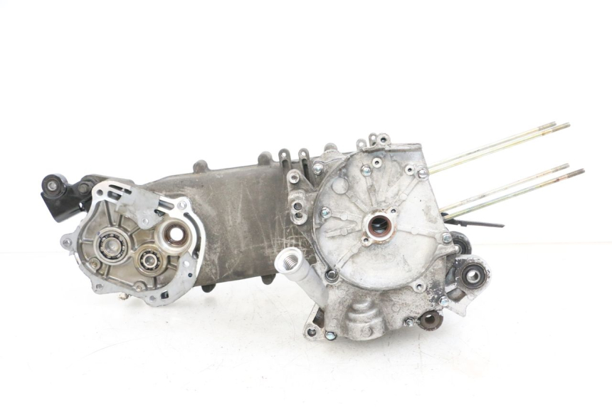 photo de Karter dolny silnika SYM ORBIT III 3 4T 50 (2018 - 2021) - Zbliżenie komponentów