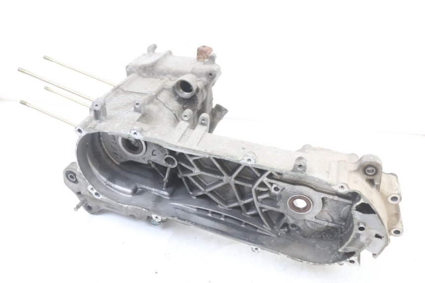 photo de Karter dolny silnika PEUGEOT BELVILLE 125 (2017 - 2021) - Widok z bliska