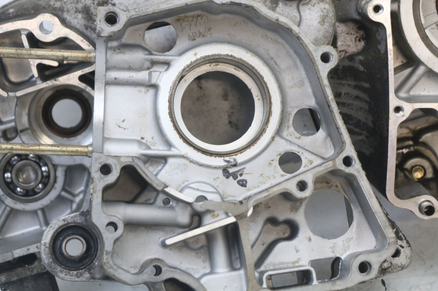 photo de Karter dolny silnika PEUGEOT DJANGO 125 (2014 - 2017) - Stan powierzchni