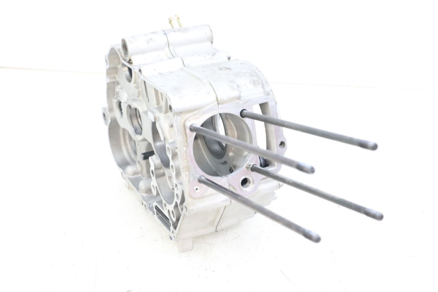 photo de Karter dolny silnika APOLLO RFZ 140 - Inny kąt widzenia