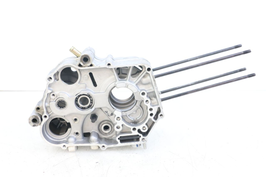 photo de Karter dolny silnika APOLLO RFZ 140 - Stan powierzchni