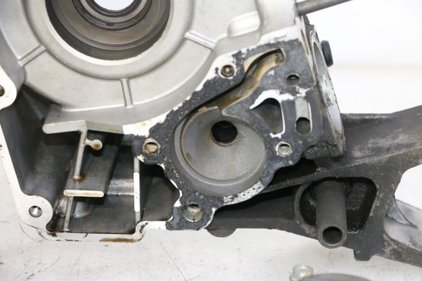 photo de Karter dolny silnika PEUGEOT SATELIS 125 (2010 - 2012) - Zoom jakości