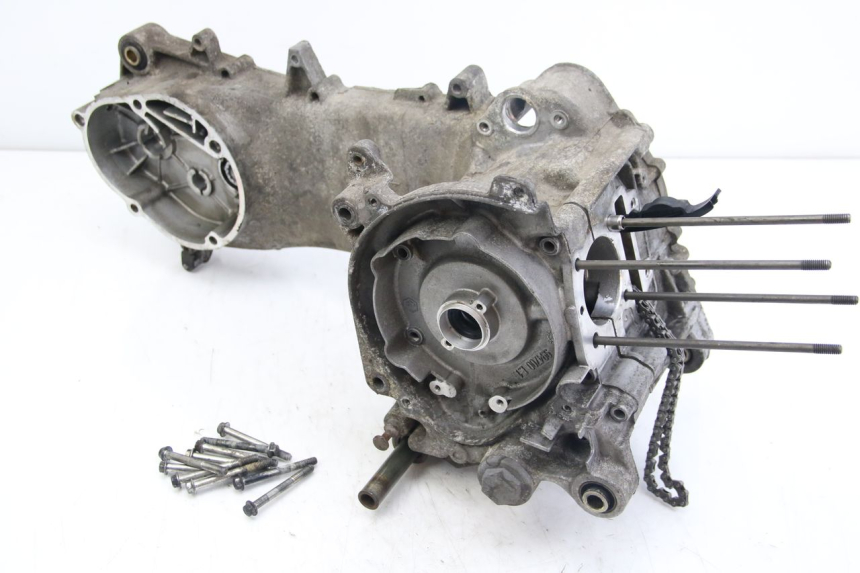 photo de Karter dolny silnika APRILIA SCARABEO 4T 50 (2009 - 2017) - Widok główny