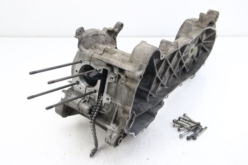 photo de Karter dolny silnika APRILIA SCARABEO 4T 50 (2009 - 2017) - Szczegół części