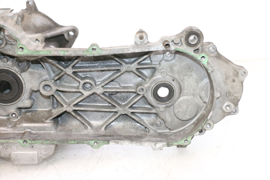 photo de DOLNA OBUDOWA SILNIKA HONDA SCV LEAD 100 (2003 - 2007) - Widok produktu