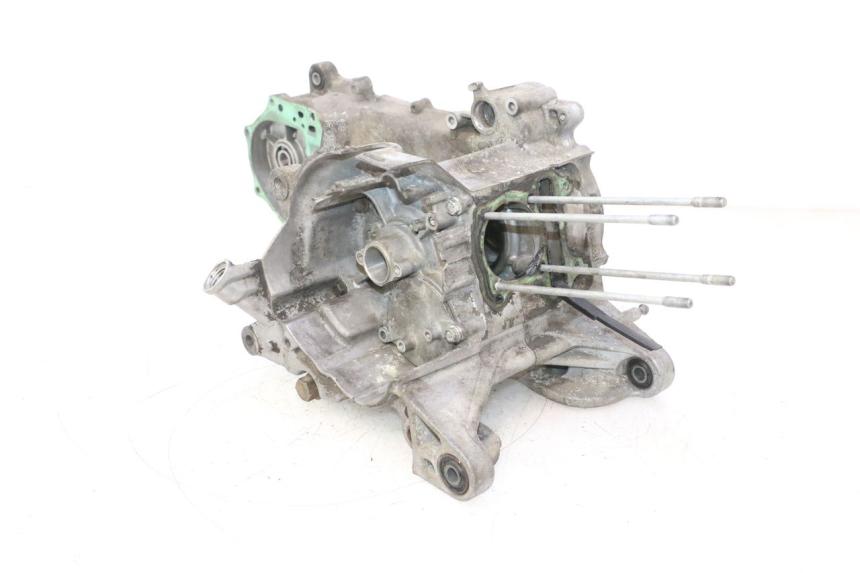 photo de DOLNA OBUDOWA SILNIKA HONDA SCV LEAD 100 (2003 - 2007) - Struktura - zbliżenie