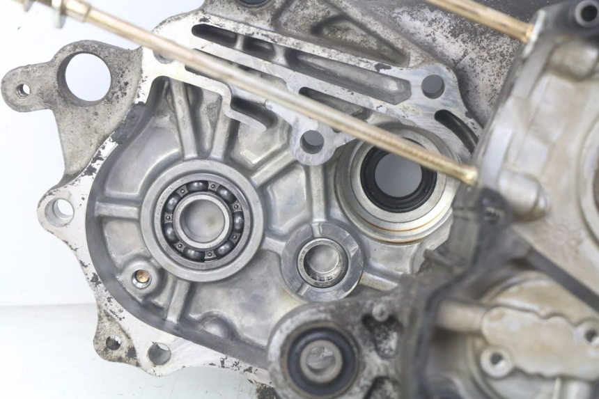 photo de Karter dolny silnika KYMCO SENTO 100 (2008 - 2013) - Alternatywny kąt