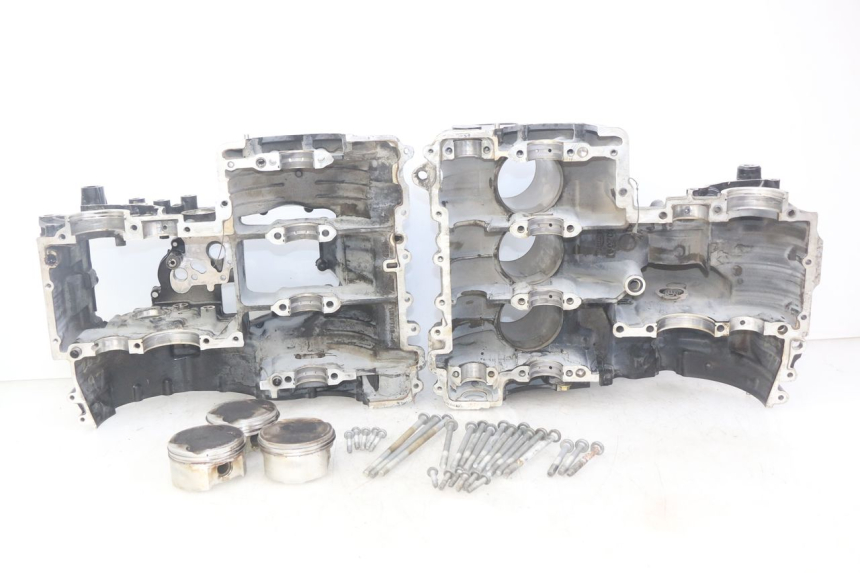 photo de Karter dolny silnika TRIUMPH SPRINT ST 955 (1999 - 2001) - Szczegół części