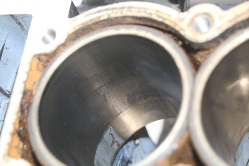 photo de Karter dolny silnika TRIUMPH SPRINT ST 955 (1999 - 2001) - Zdjęcie dodatkowe