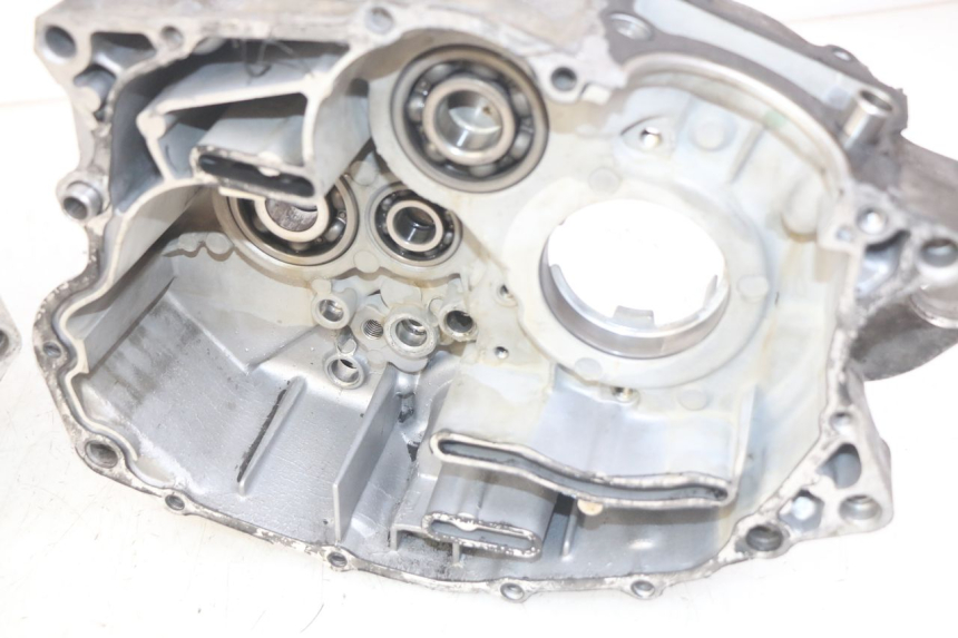 photo de Karter dolny silnika YAMAHA SR 125 (1982 - 2003) - Zbliżenie komponentów